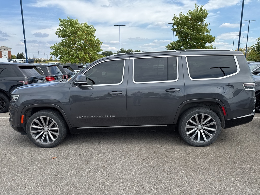 2022 Jeep Grand Wagoneer II photo 6