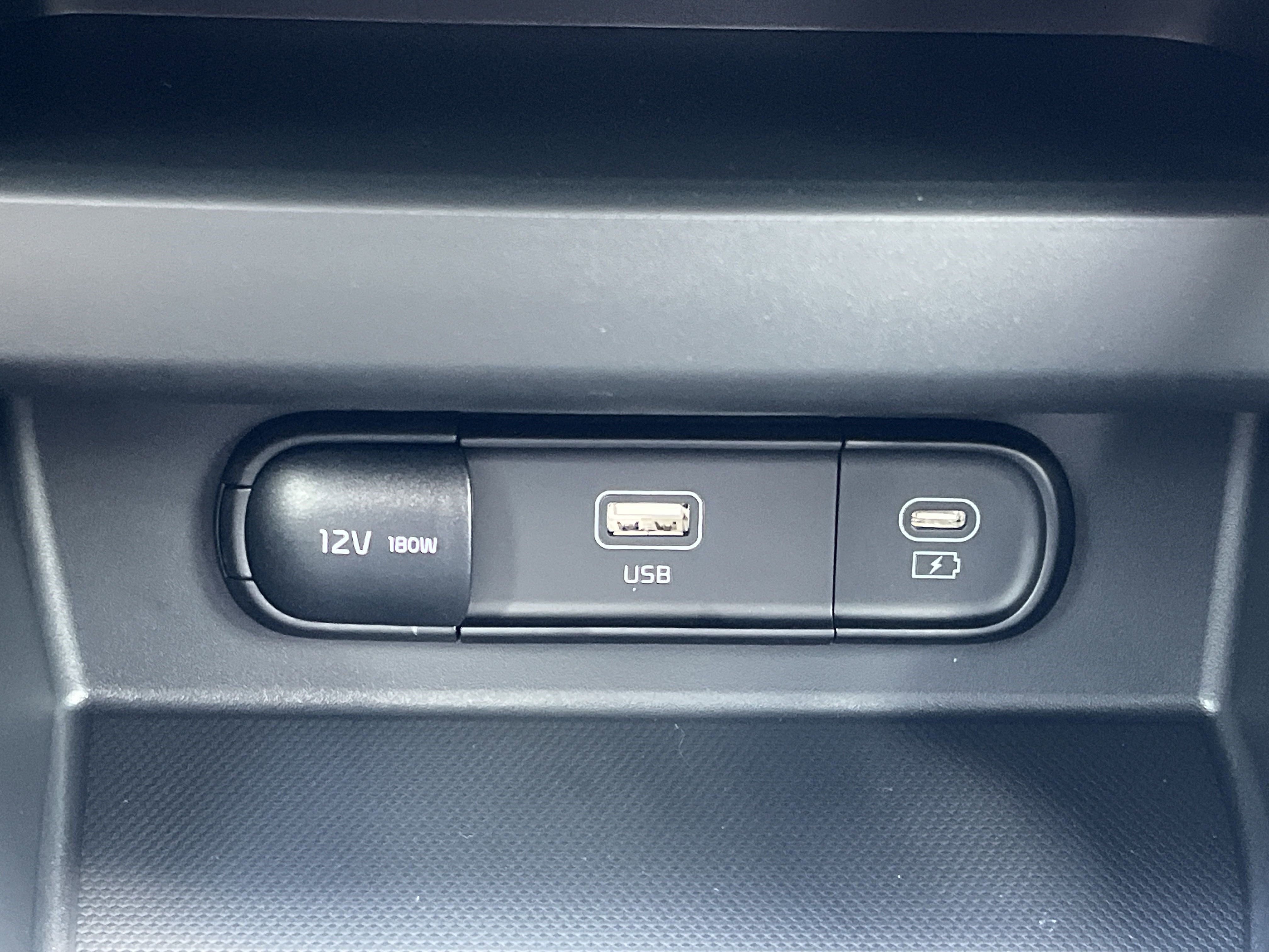 2026 Kia Seltos S photo 5