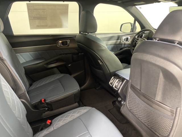 2025 Kia Sorento Hybrid SX Prestige photo 13
