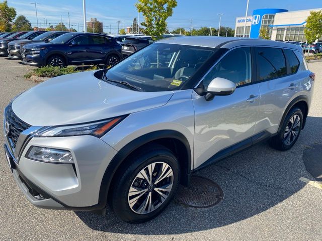 2023 Nissan Rogue SV photo 7