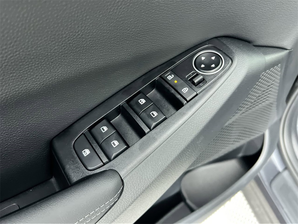 2026 Kia Seltos EX photo 13