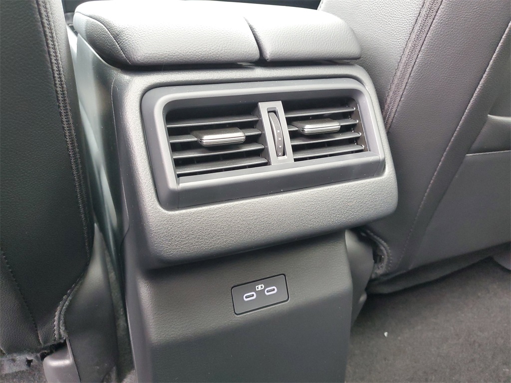 2025 Mazda CX-50 Premium photo 13