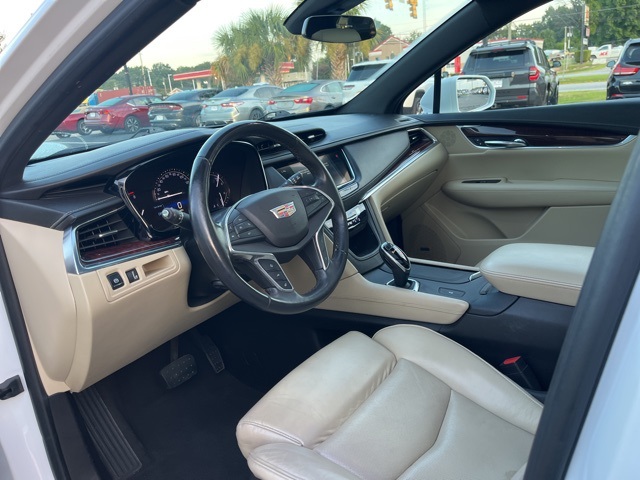 2017 Cadillac XT5 Luxury photo 6