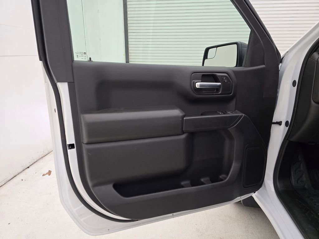 2025 Chevrolet Silverado 1500 photo 31