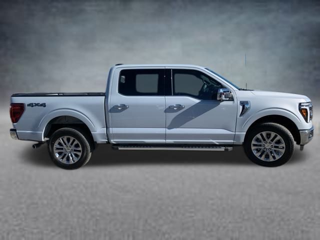 2025 Ford F-150 Lariat photo 13