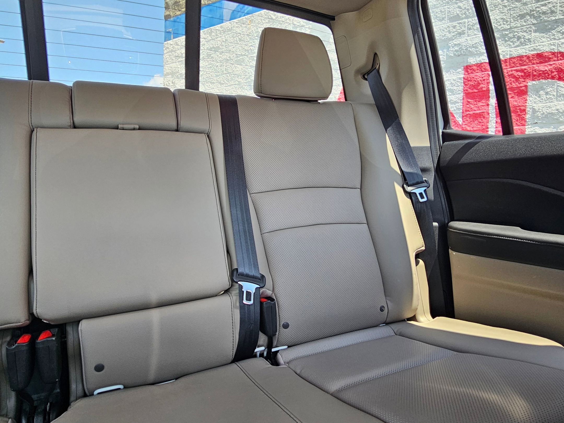 2023 Honda Ridgeline RTL photo 23