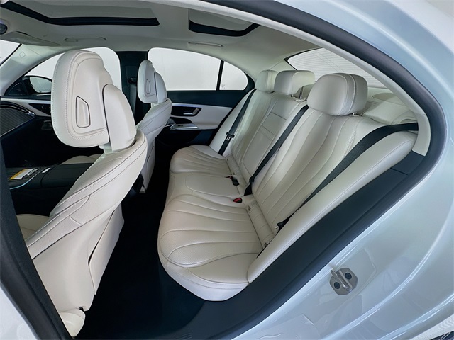 2026 Mercedes Benz E 350 photo 24