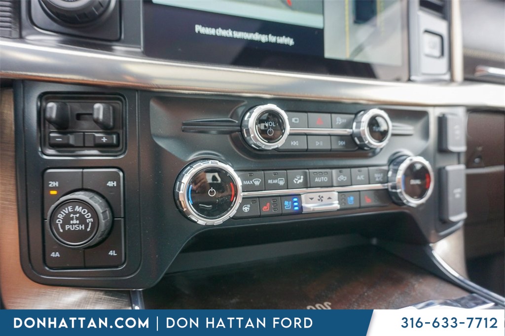 2025 Ford F-150 King Ranch photo 11
