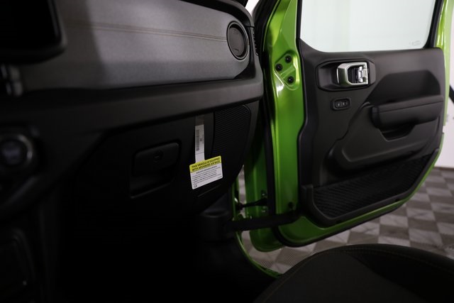 2025 Jeep Wrangler Sport S photo 11