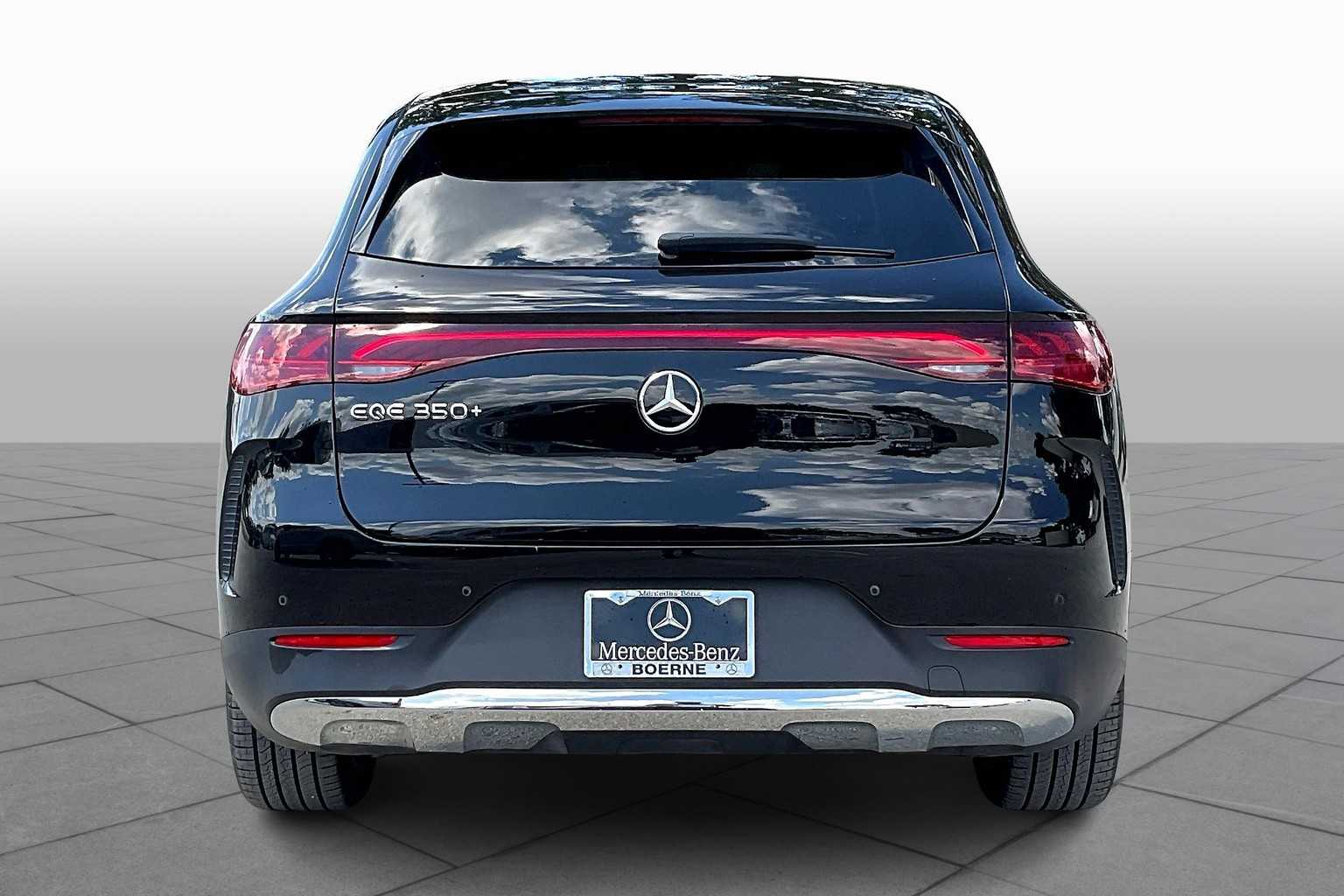 2023 Mercedes Benz EQE SUV 350 photo 4