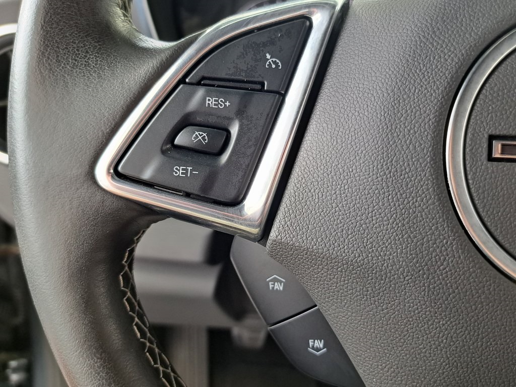 2023 Chevrolet Camaro 2LT photo 12