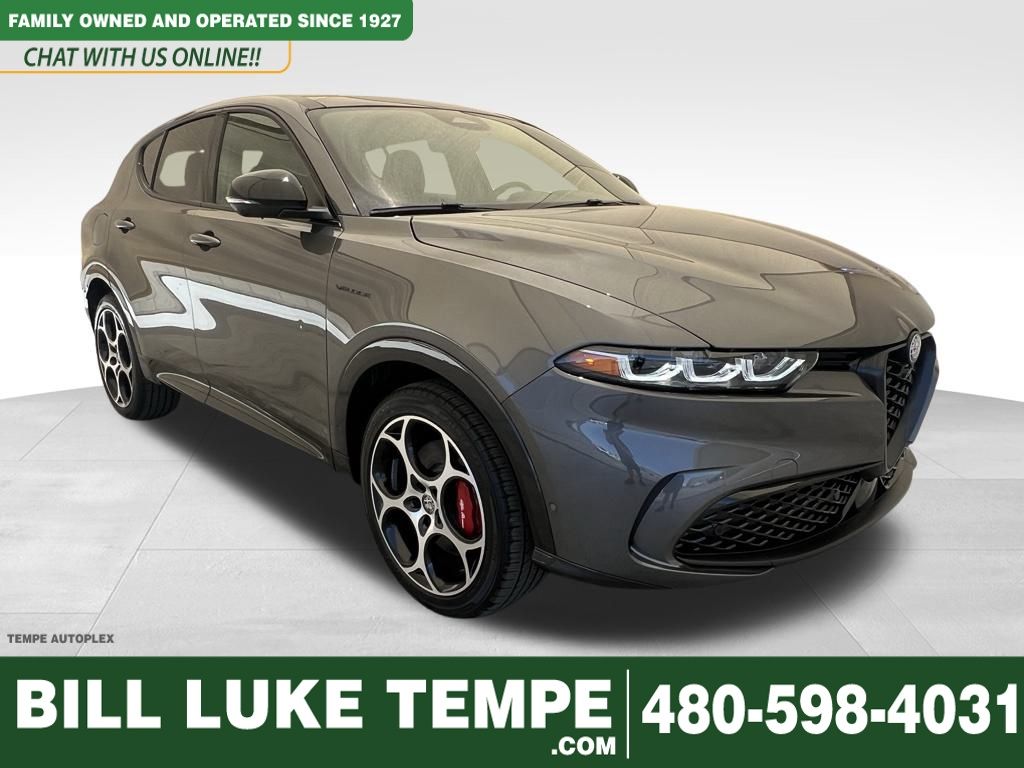 2024 Alfa Romeo Tonale Veloce's photo