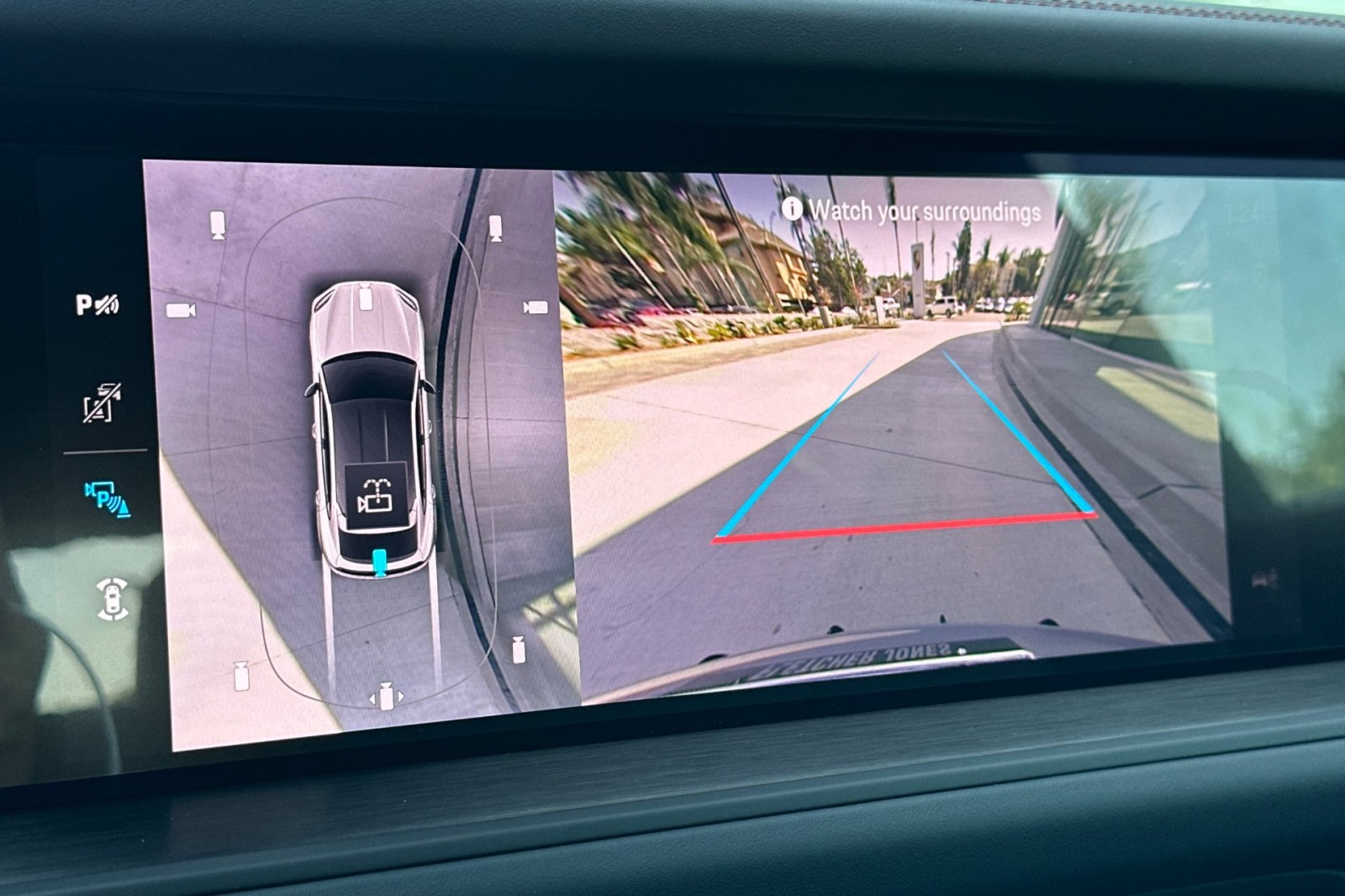 2026 Porsche Cayenne GTS Coupe photo 21