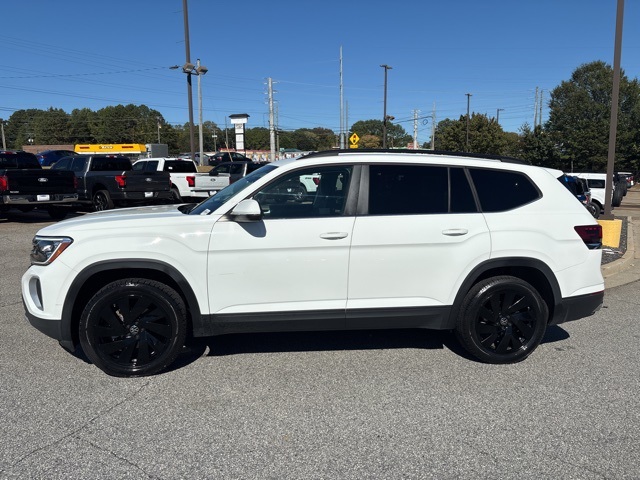 2024 Volkswagen Atlas SE Technology photo 4