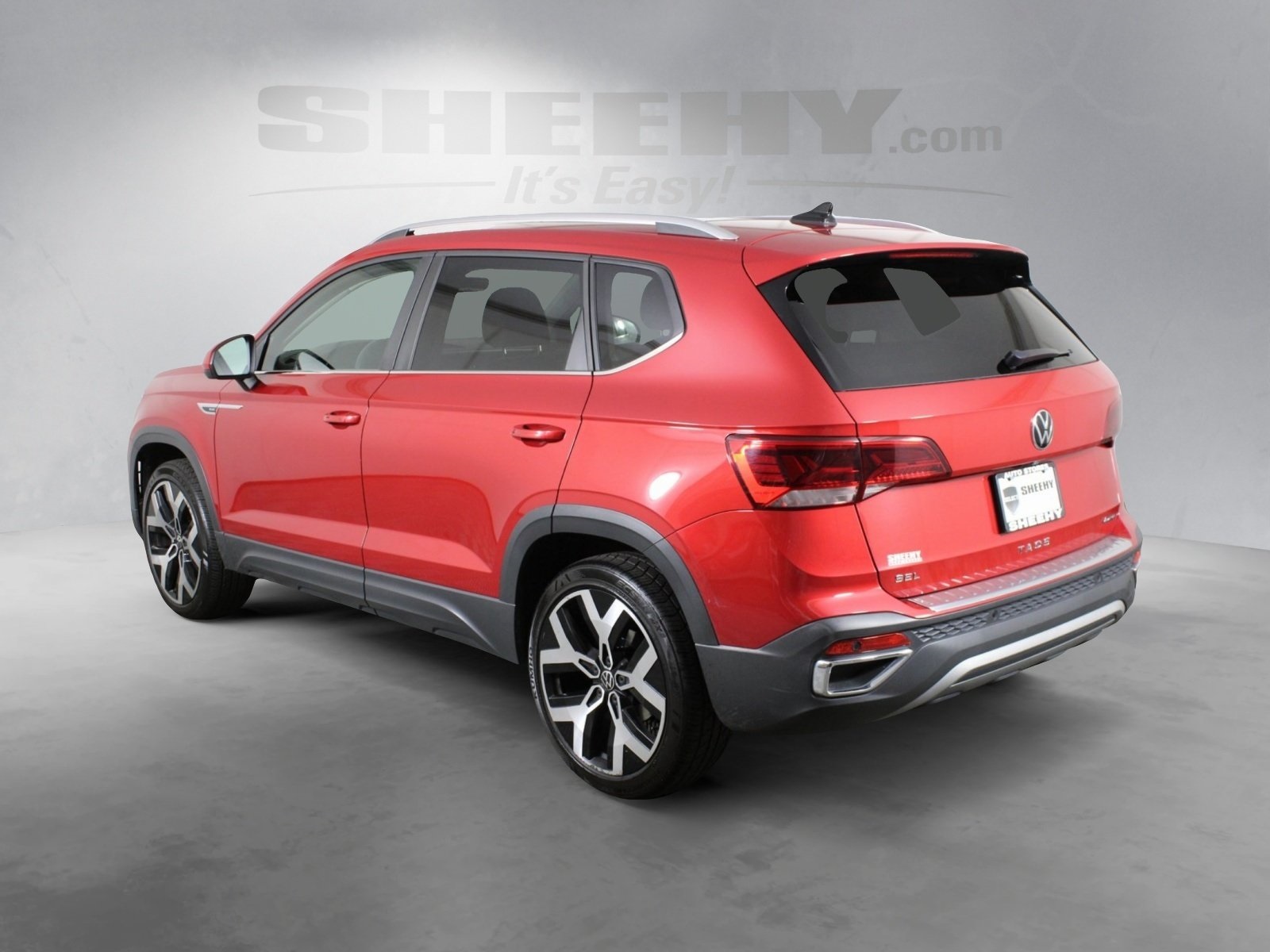 2022 Volkswagen Taos SEL photo 4