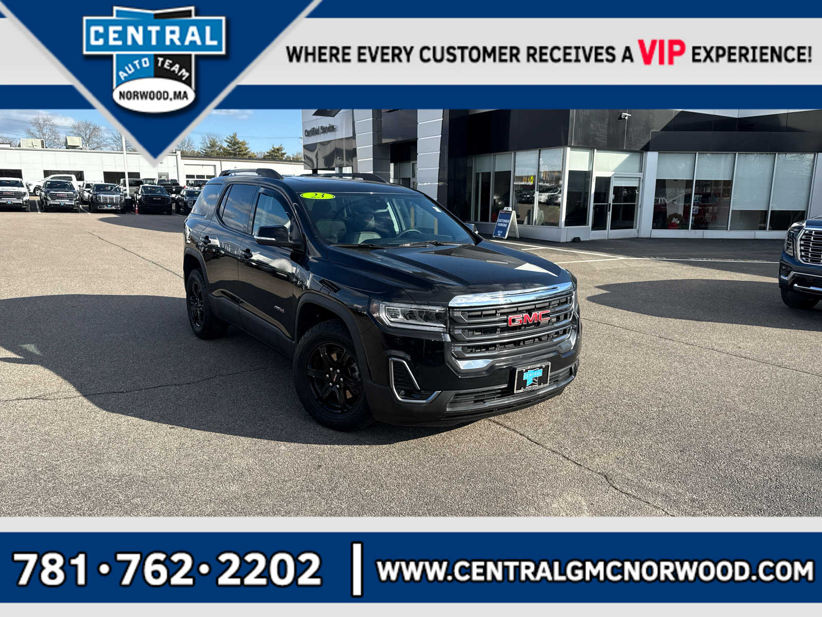 2023 GMC Acadia AT4's photo