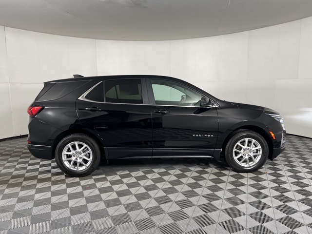 2023 Chevrolet Equinox LT photo 12