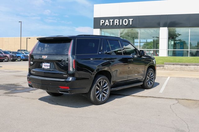 Used 2023 Black Cadillac Sport image 3