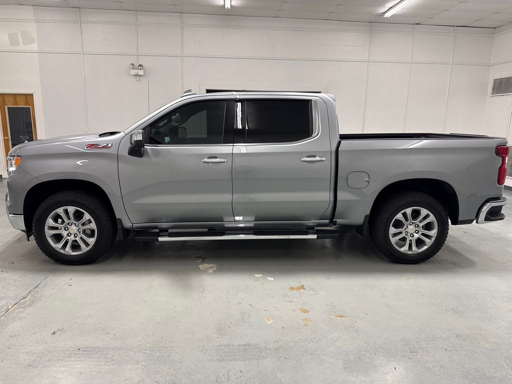 2026 Chevrolet Silverado LTZ photo 4