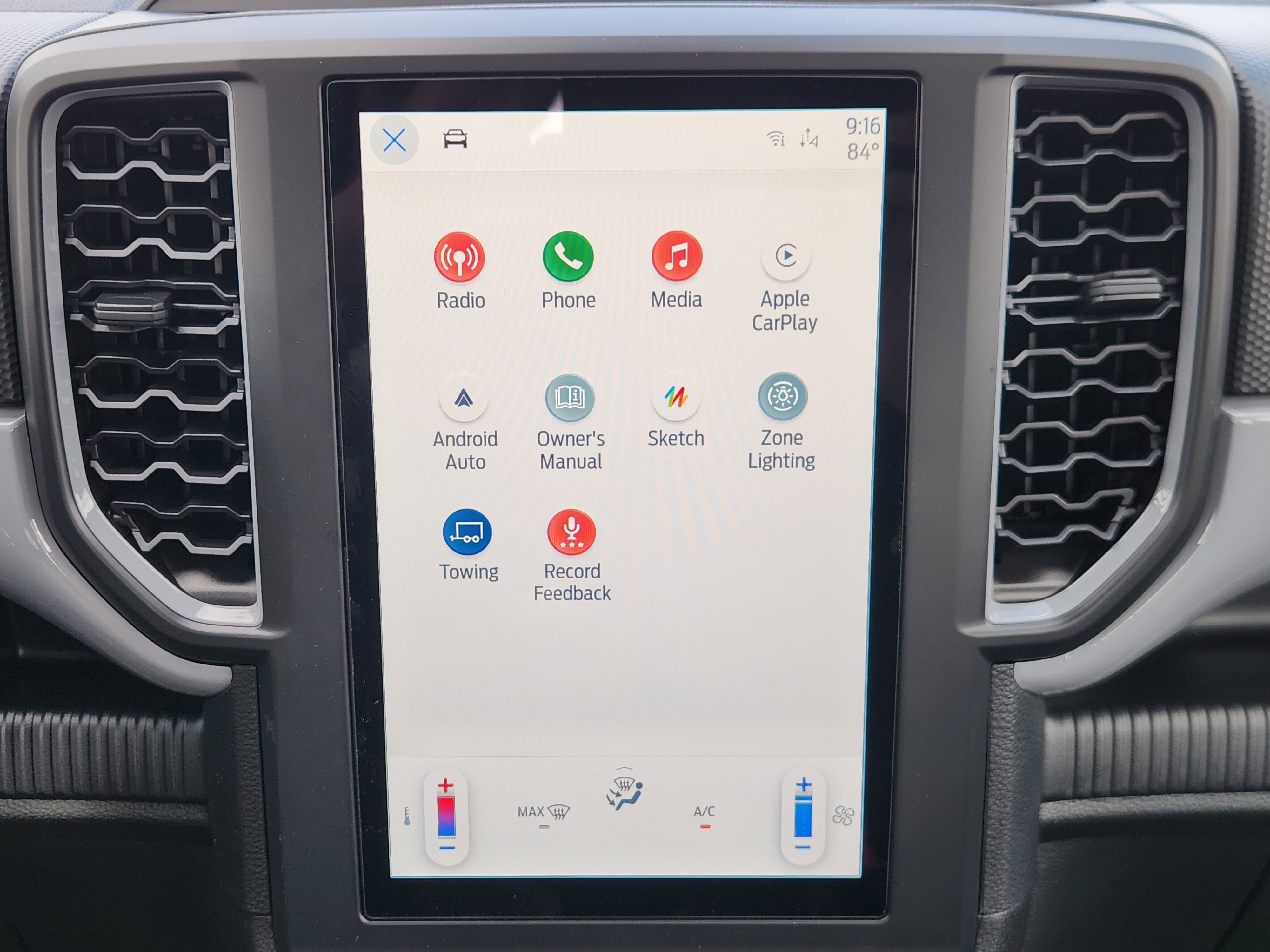 2025 Ford Ranger XL photo 3