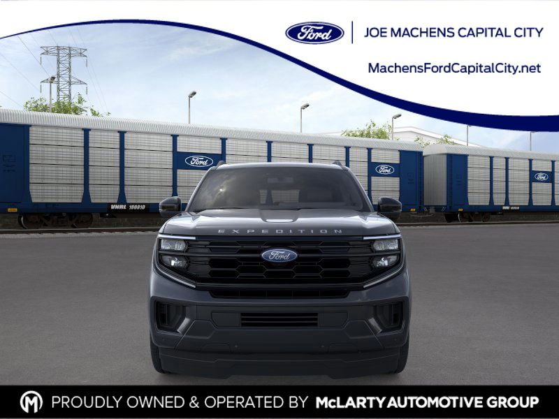 2025 Ford Expedition MAX photo 7