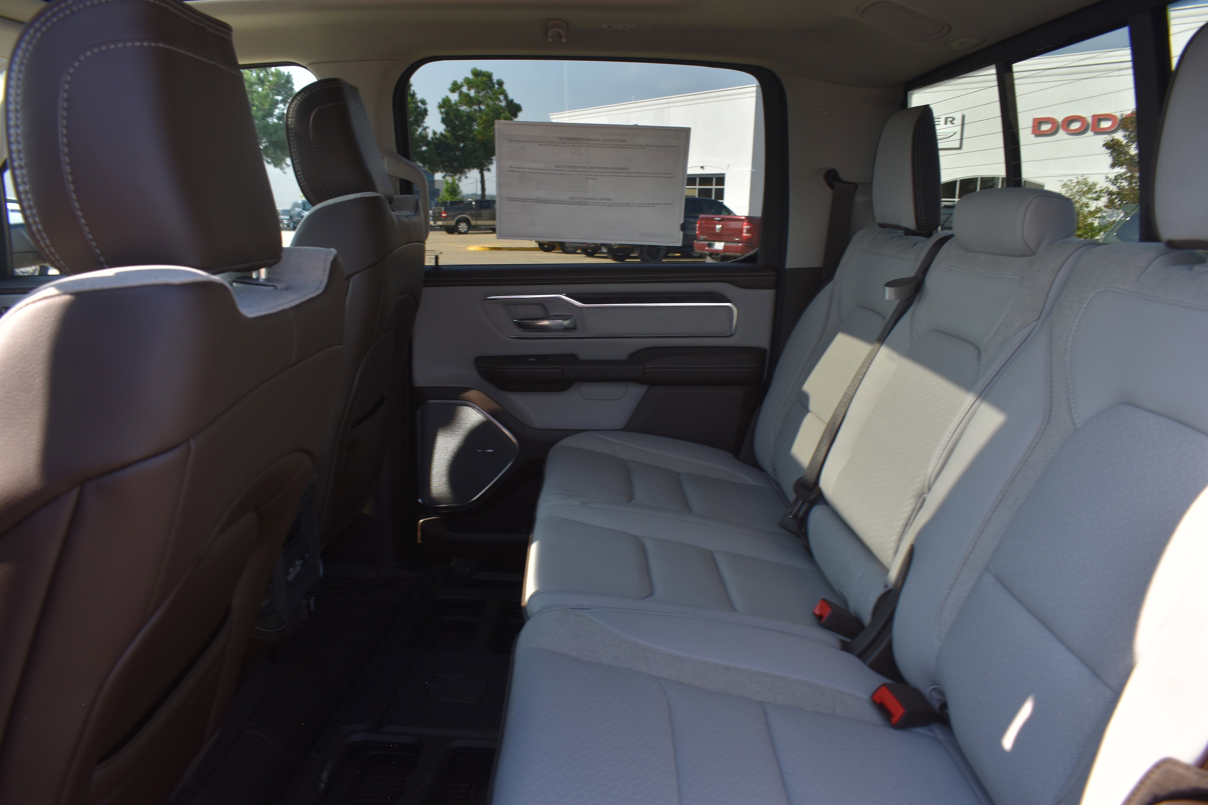 2026 Ram 1500 Laramie photo 10