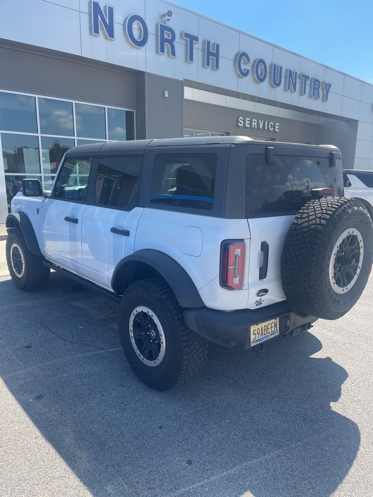 2023 Ford Bronco Badlands photo 5