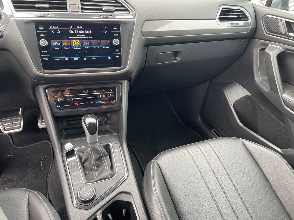 2023 Volkswagen Tiguan SE R-Line Black photo 15