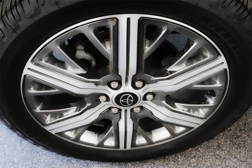 2024 Toyota RAV4 LE photo 36