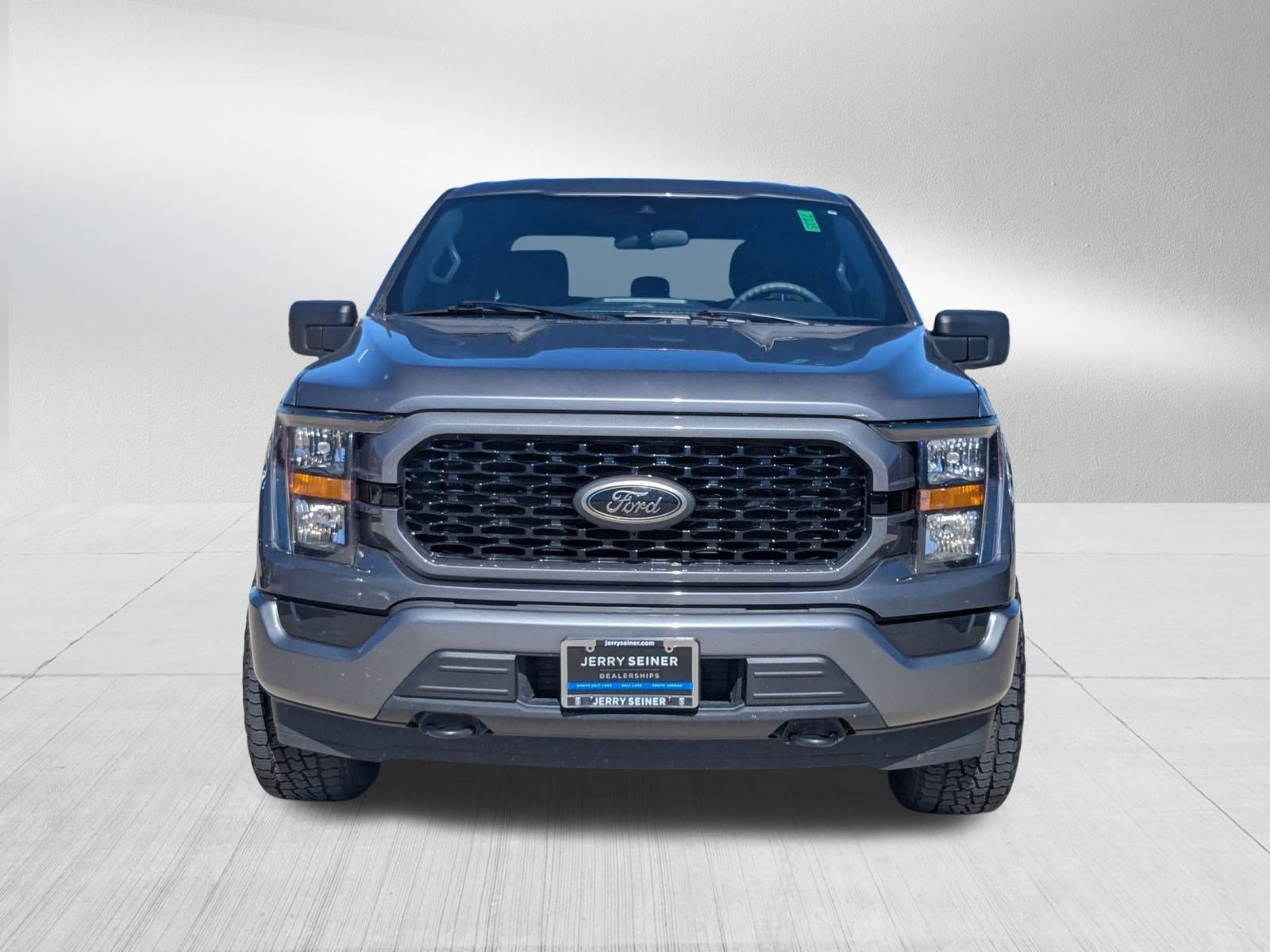 2021 Ford F-150 XL photo 8