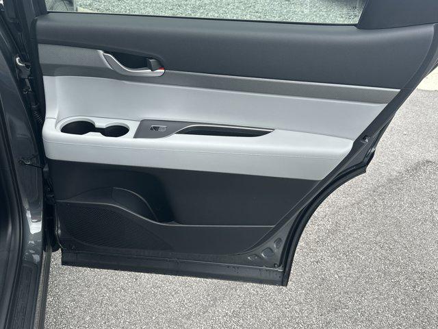 2025 Hyundai Palisade SEL photo 14