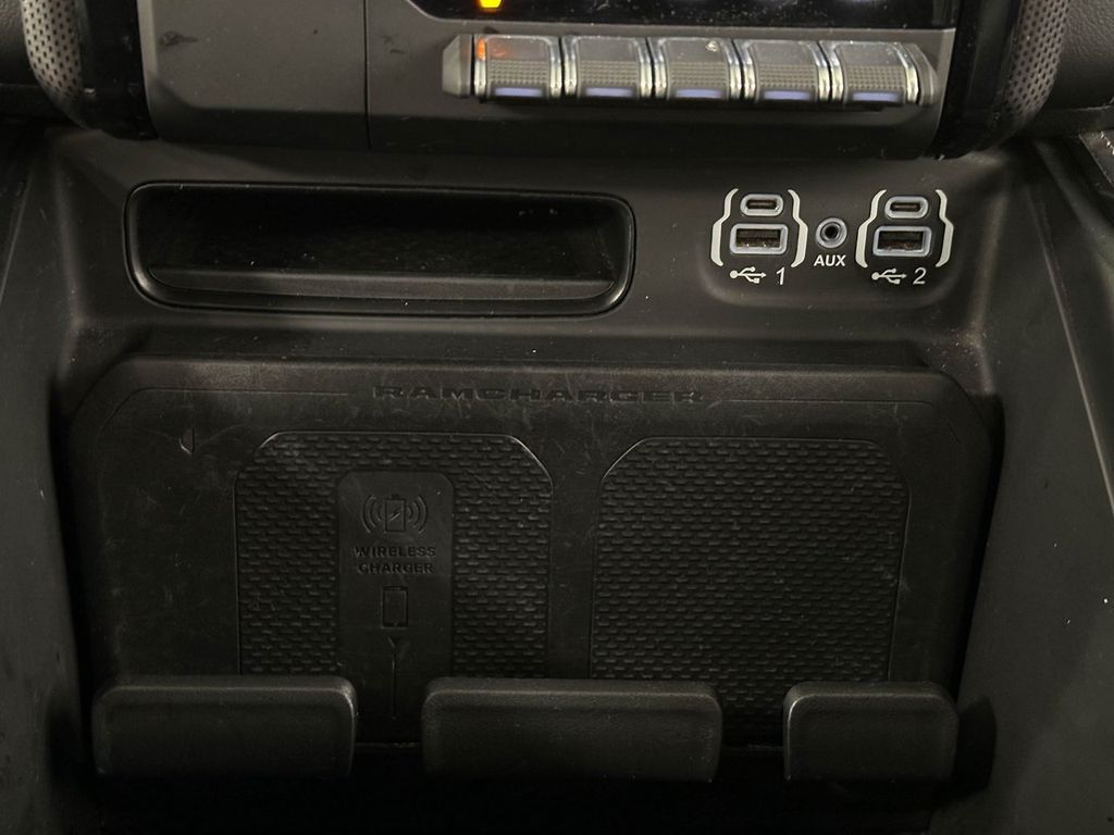 2023 Ram 1500 Limited photo 13