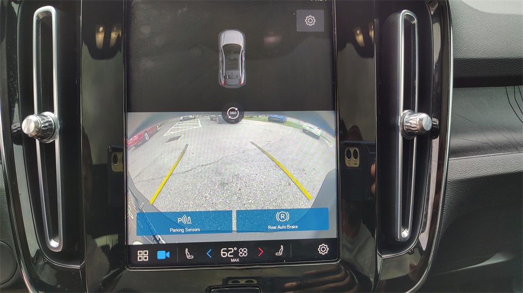 2023 Volvo C40 Recharge Plus photo 25