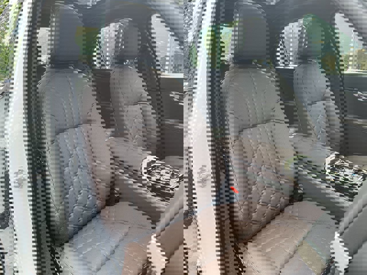 2025 Bmw i7 xDrive60 photo 32