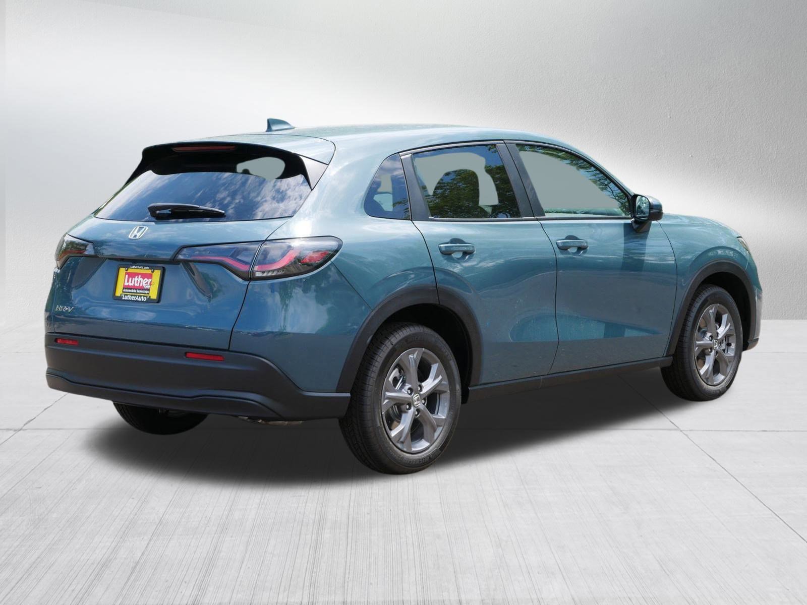 2026 Honda HR-V LX photo 7