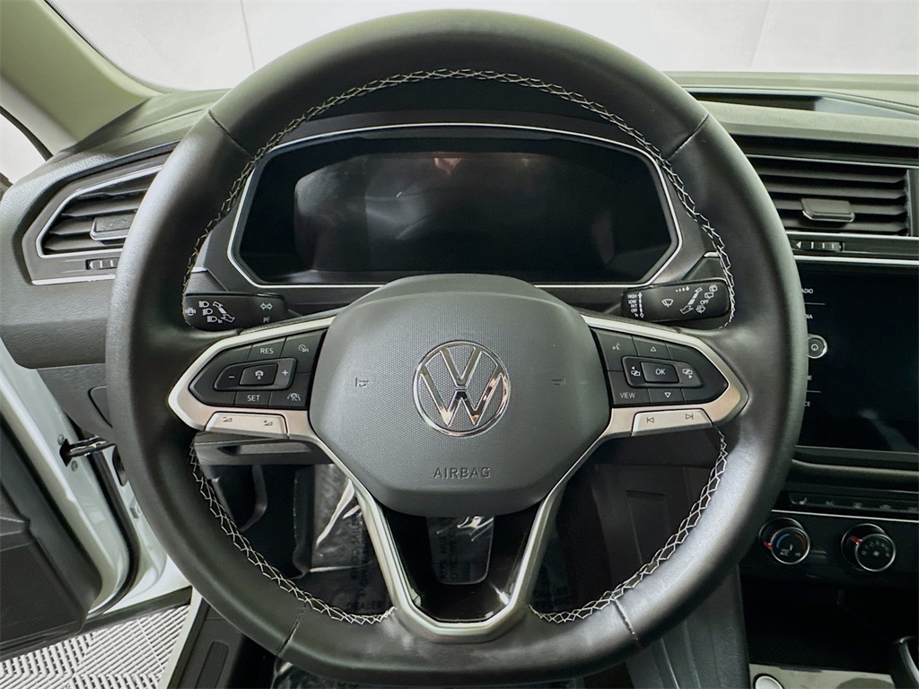 2024 Volkswagen Tiguan S photo 30