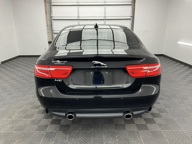 2018 Jaguar XE R-Sport photo 19