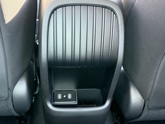 2026 Hyundai Kona SE photo 16