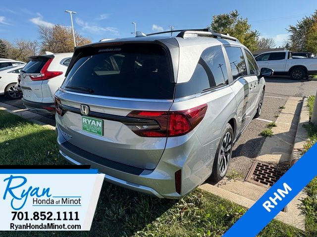 2026 Honda Odyssey EX-L photo 2