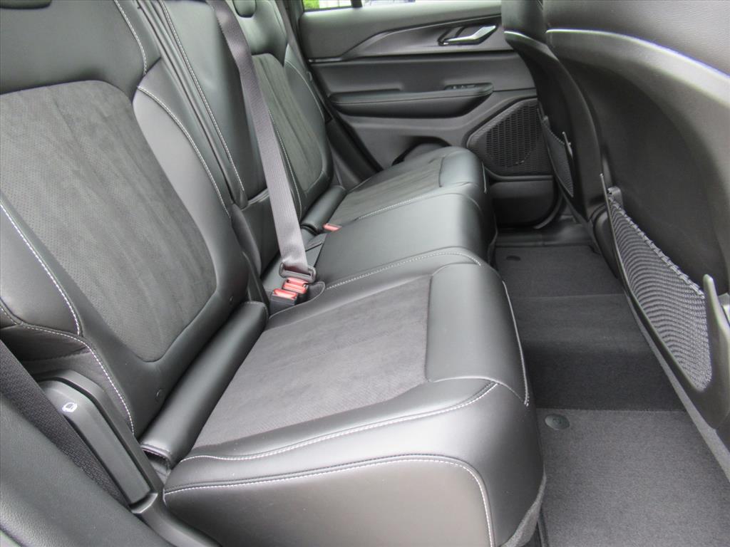 2025 Jeep Grand Cherokee Altitude photo 23