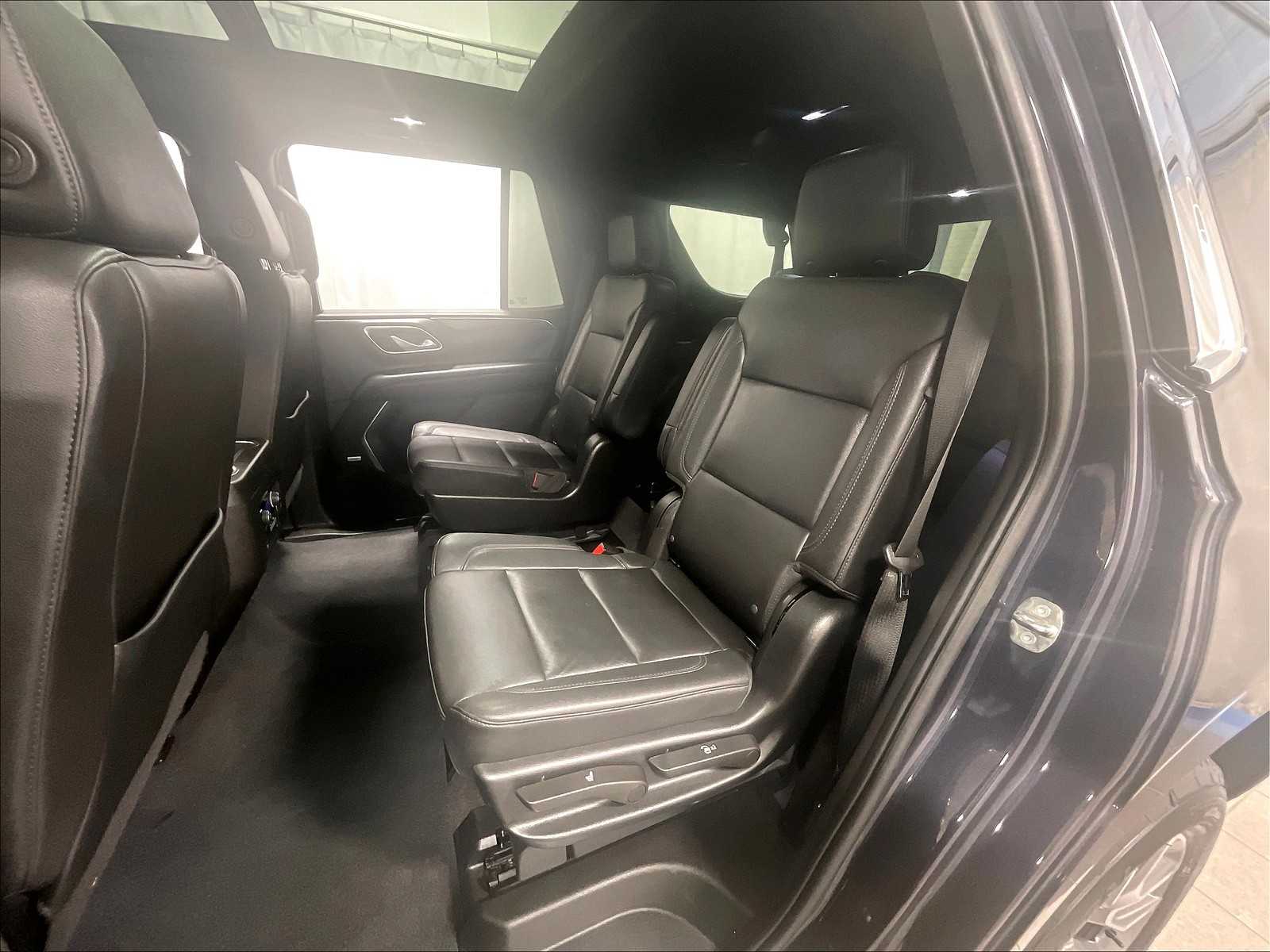 2022 Chevrolet Tahoe LT photo 12