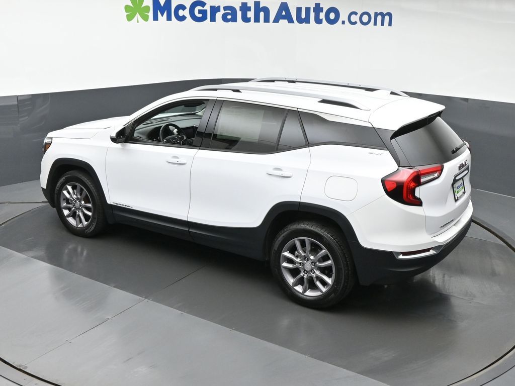 2024 Gmc Terrain SLT photo 14