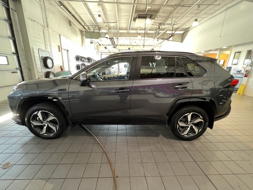 2024 Toyota RAV4 Prime SE photo 4