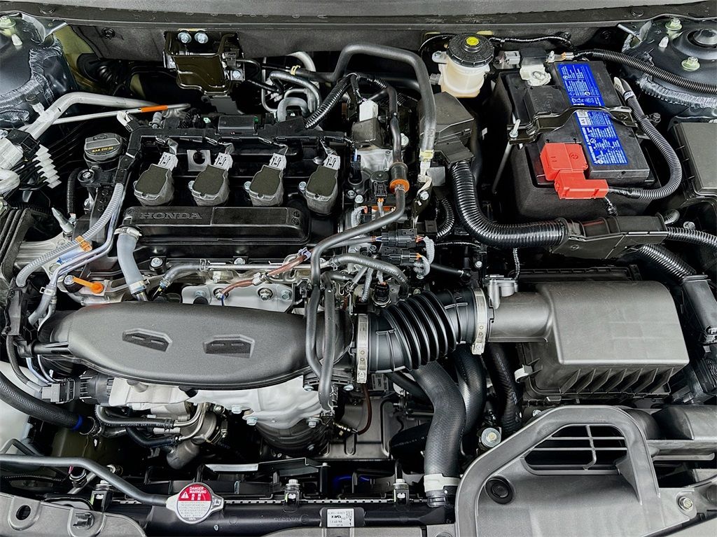 2025 Honda Accord LX photo 12