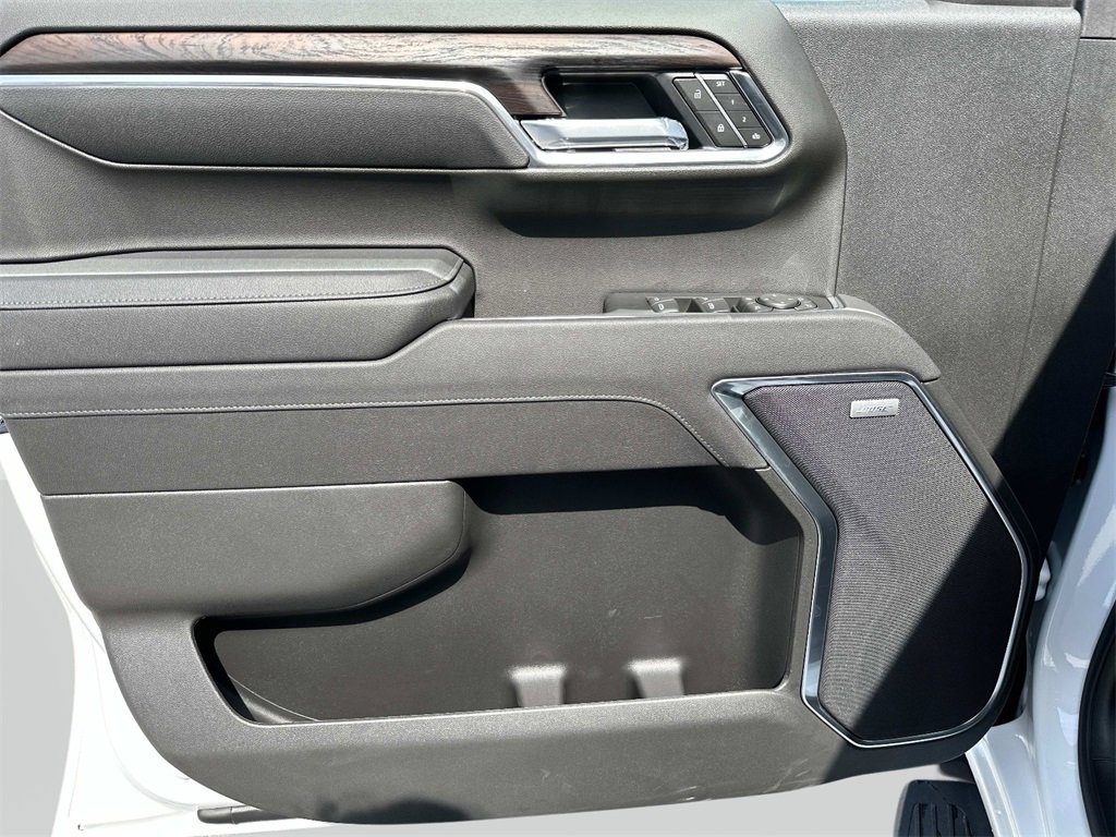 2025 Gmc Sierra 1500 SLT photo 16