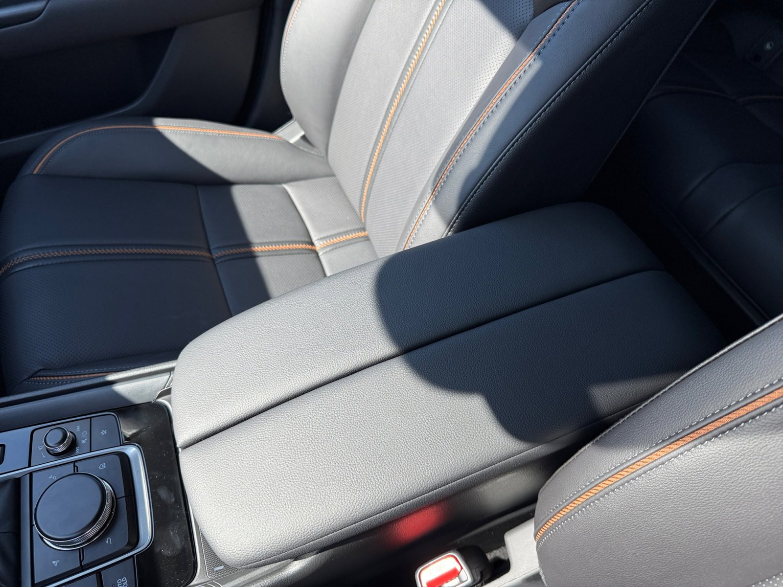 2025 Mazda CX-50 Premium photo 14