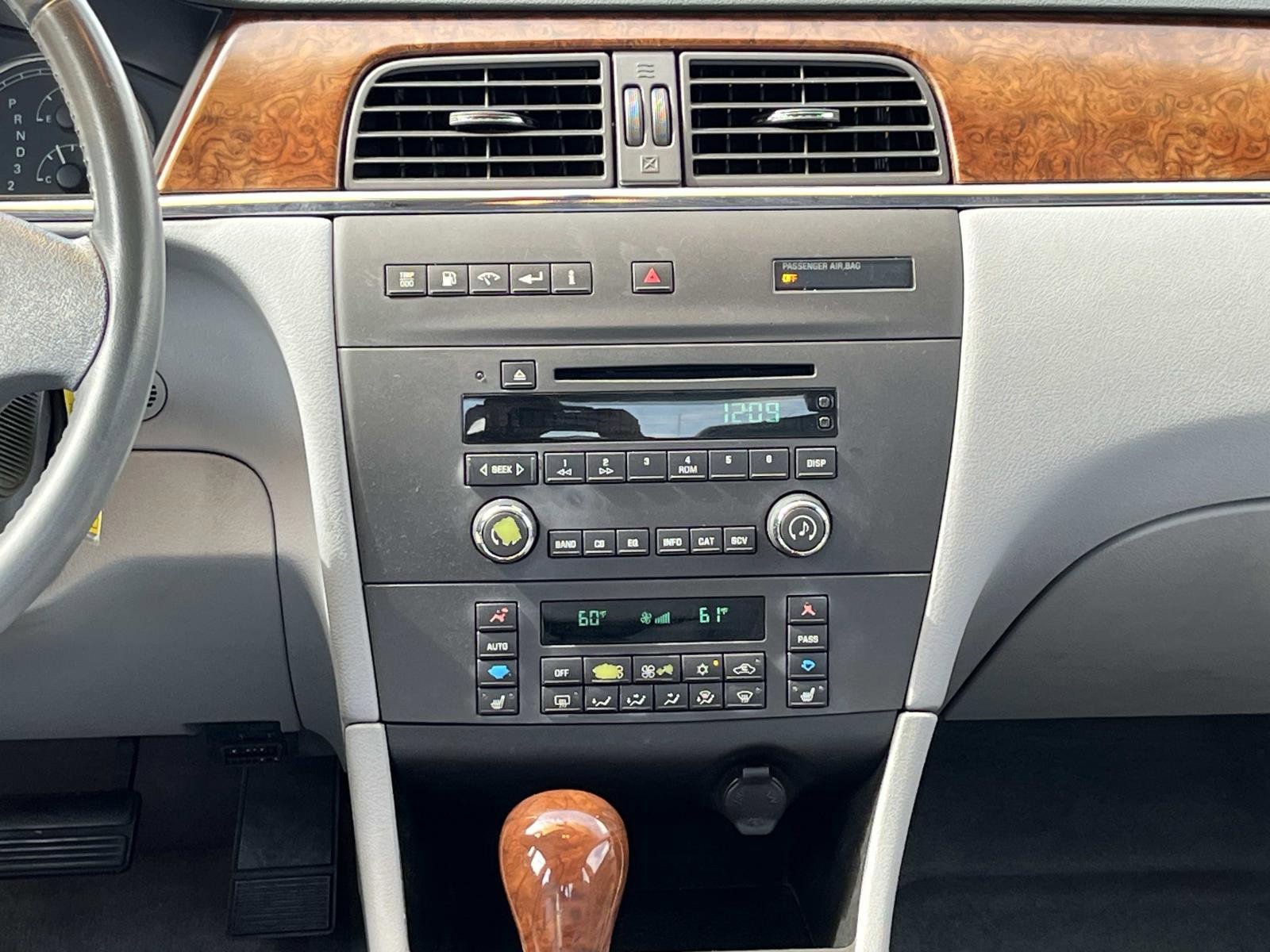2005 Buick LaCrosse CXL photo 16