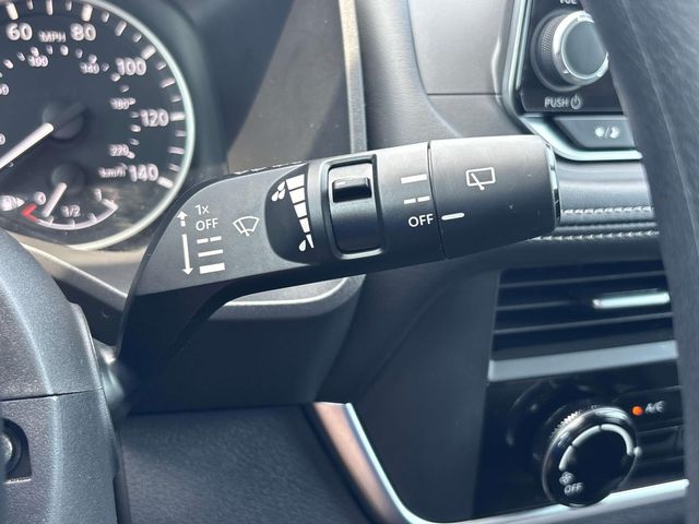 2023 Nissan Rogue S photo 24