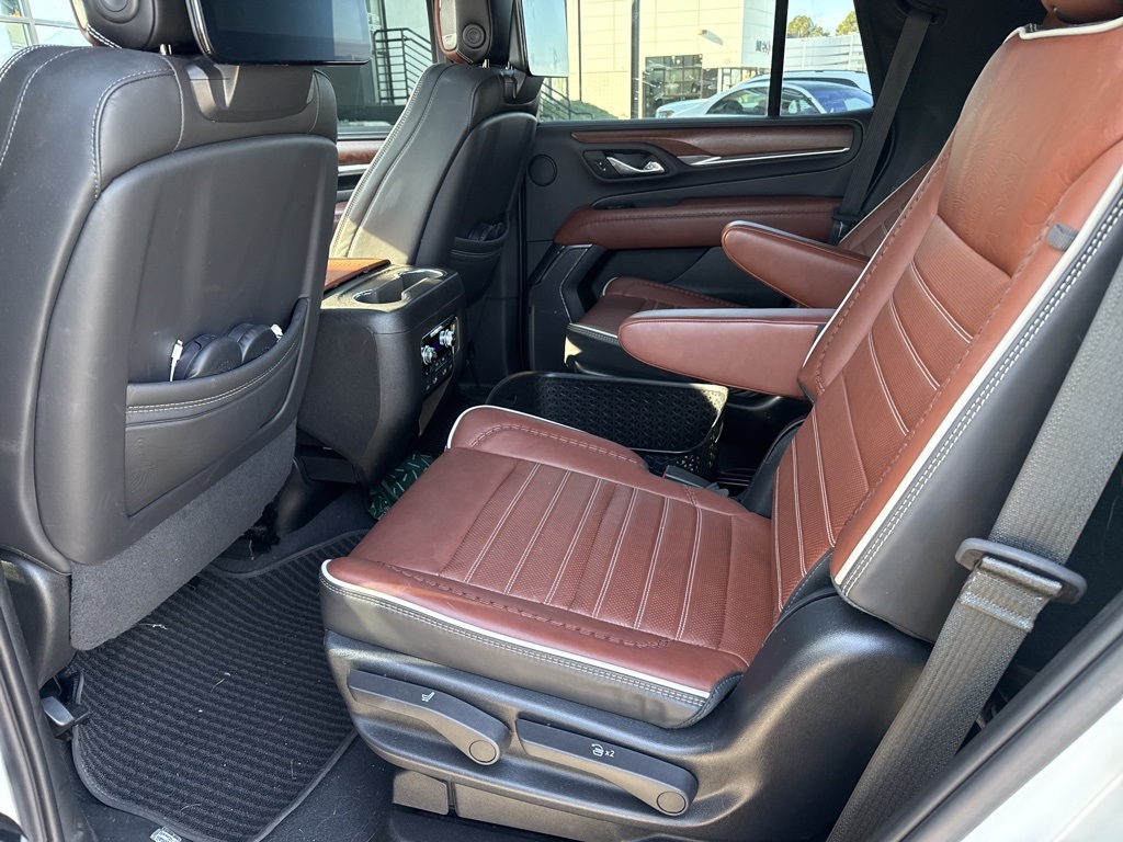 2023 Gmc Yukon Denali Ultimate photo 3
