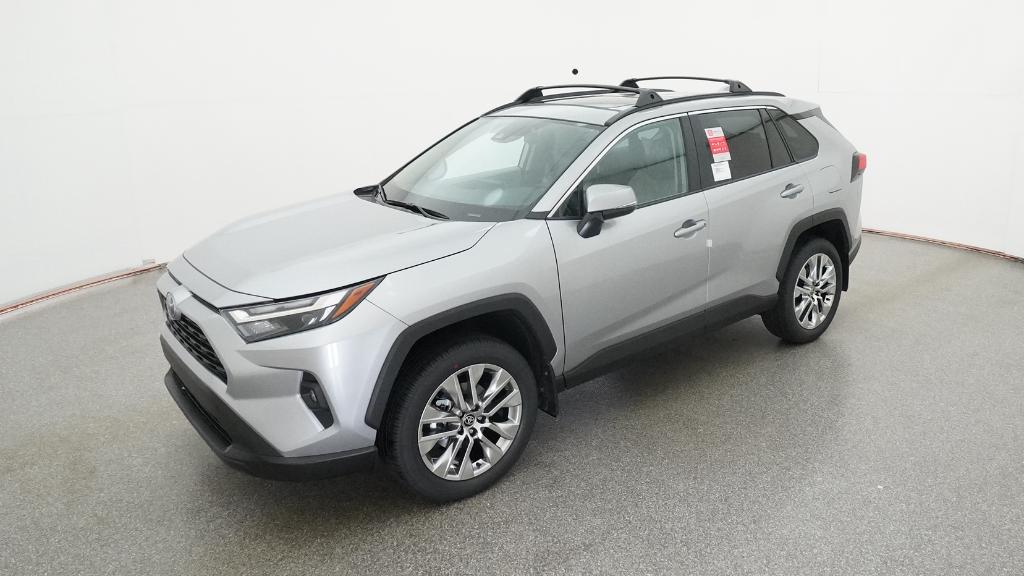 2025 Toyota RAV4 XLE Premium's photo